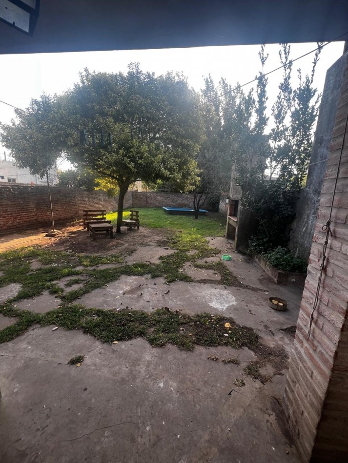 CASA EN VENTA | QUENARD 700 | BRAGADO