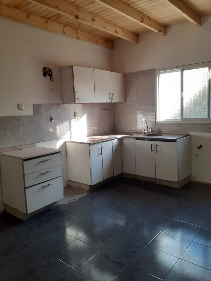 CASA EN VENTA | MALAGA 2500 | SAN FERNANDO - ZONA NORTE