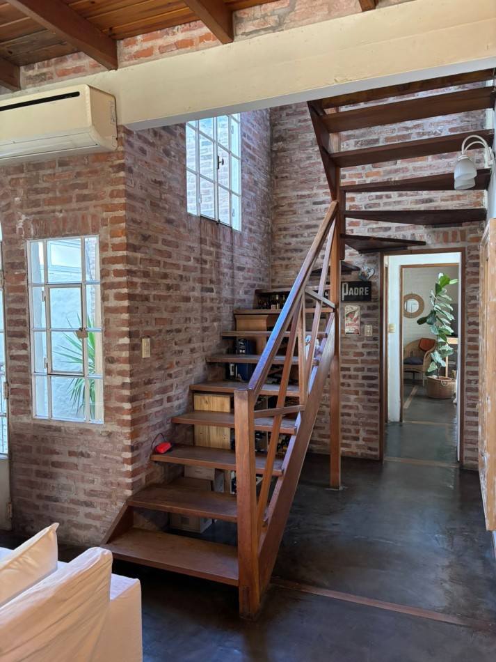 CASA EN VENTA | AMEGHINO 1700 | BRAGADO