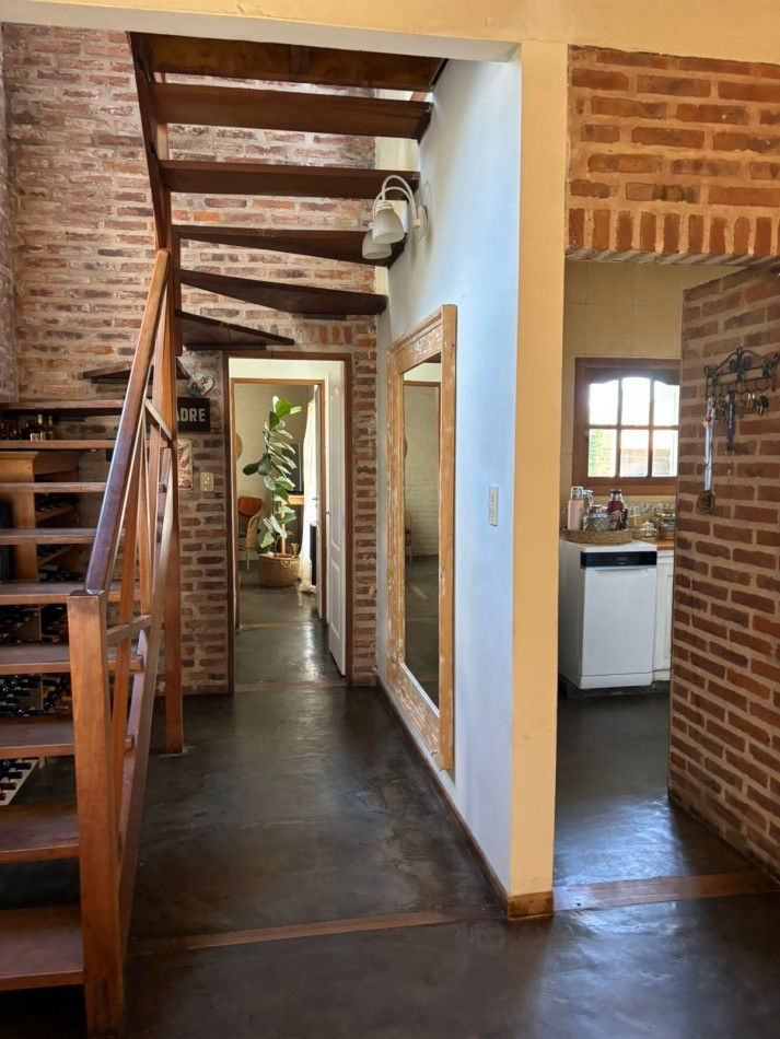 CASA EN VENTA | AMEGHINO 1700 | BRAGADO