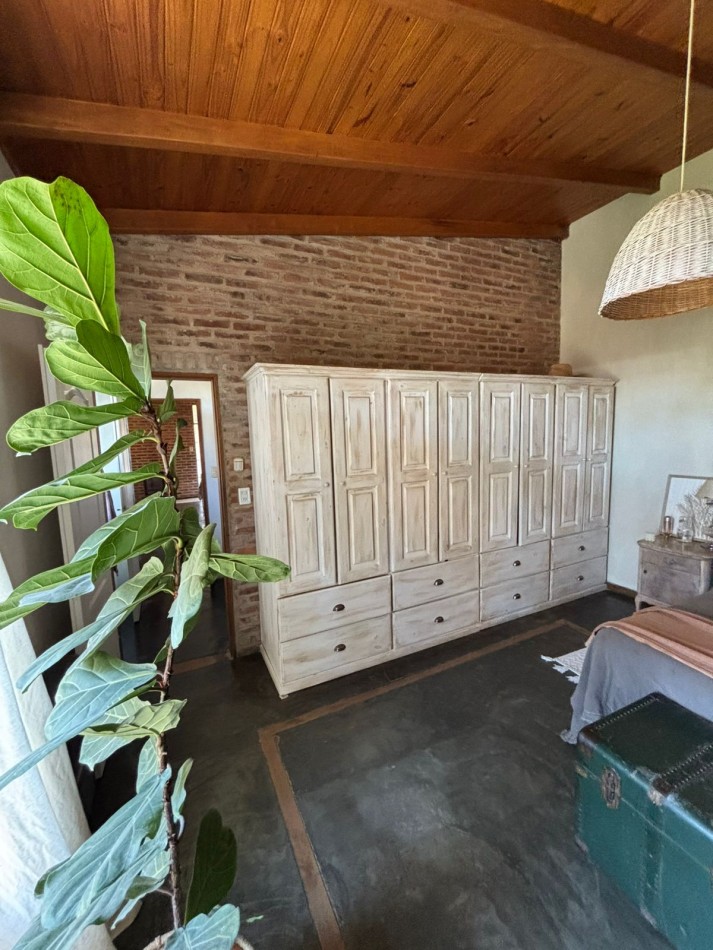 CASA EN VENTA | AMEGHINO 1700 | BRAGADO