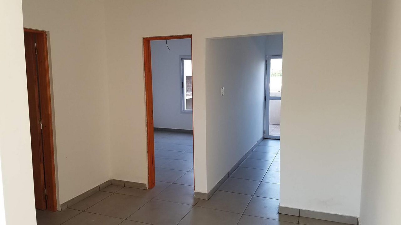 DEPTO EN VENTA |  RIVADAVIA Y GIACINTI |  BRAGADO