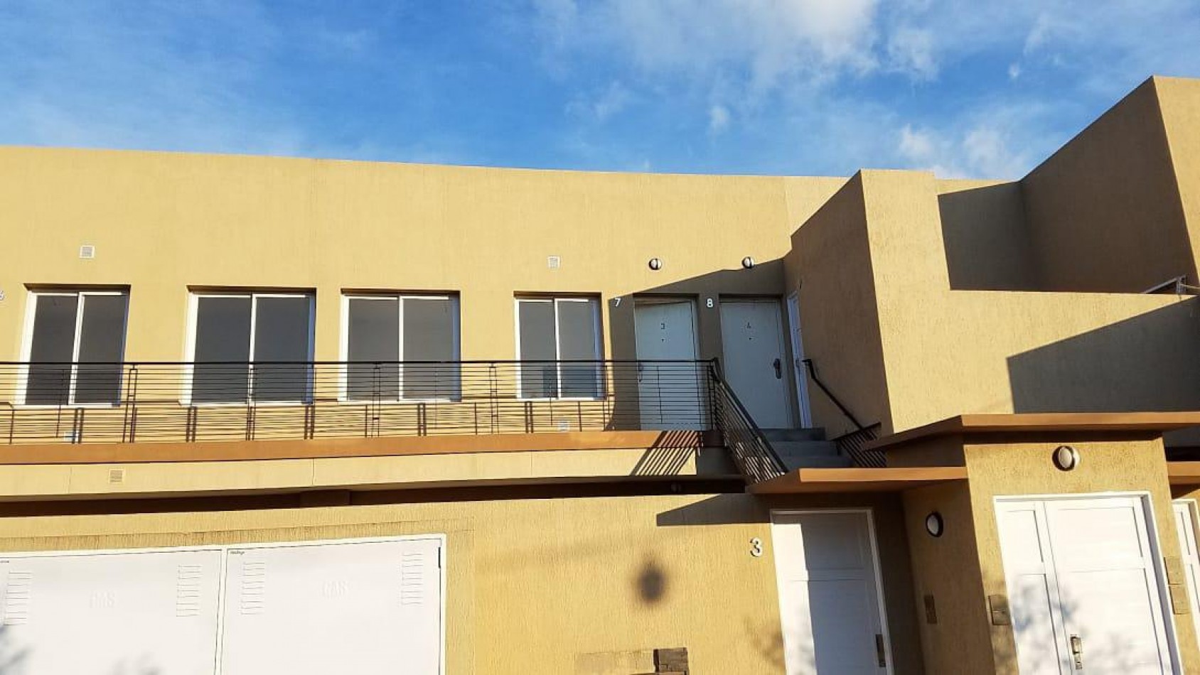 DEPTO EN VENTA |  RIVADAVIA Y GIACINTI |  BRAGADO